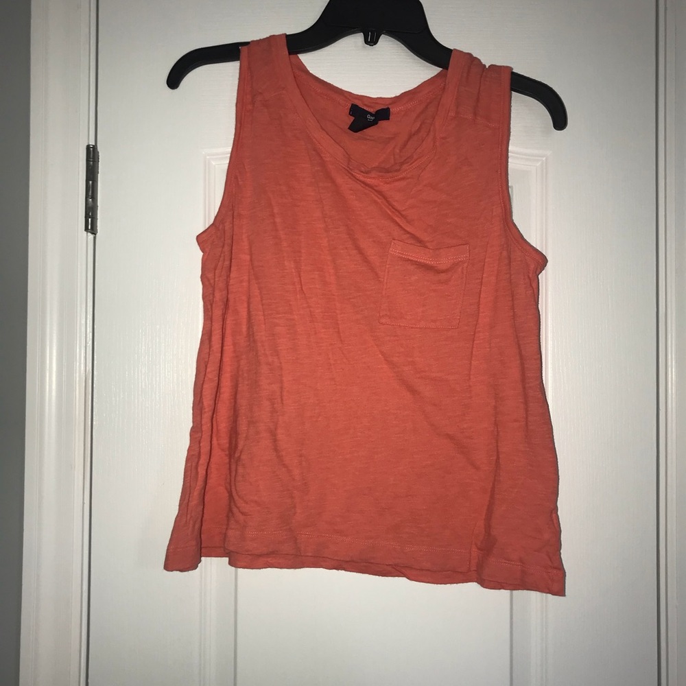 orange top super cute